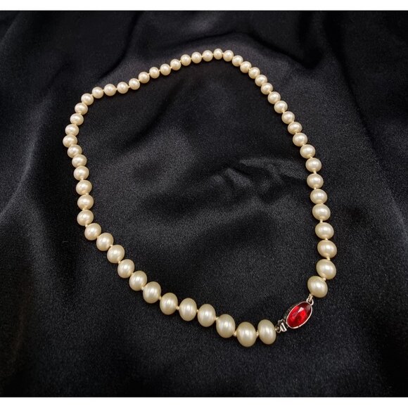 Vintage 1940's-1960's Czechoslovakia Signed Faux Pearl Necklace With Red Gemston - Picture 1 of 6